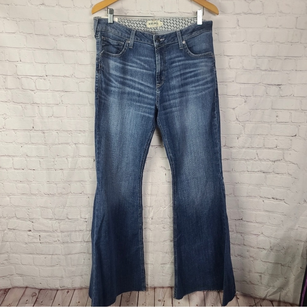 NWT Ariat flare jeans